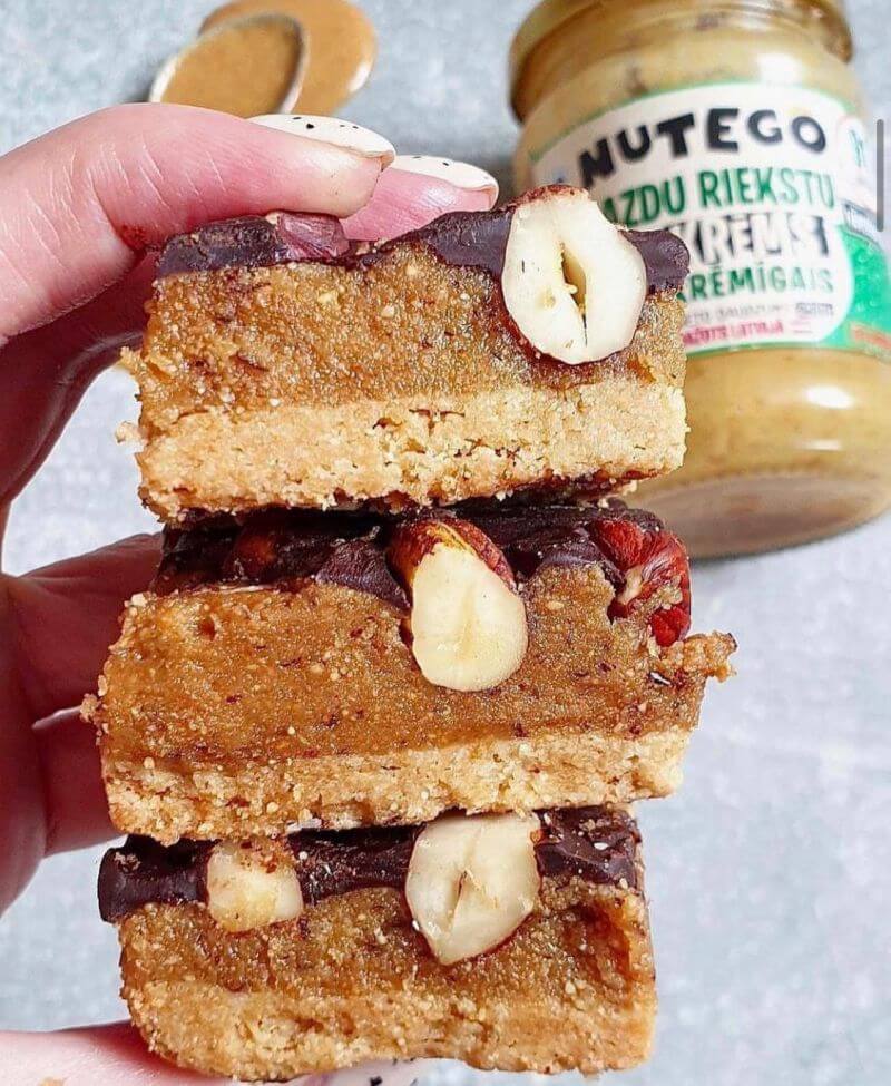 Nutego receptes - Lazdu riekstu batoniņi